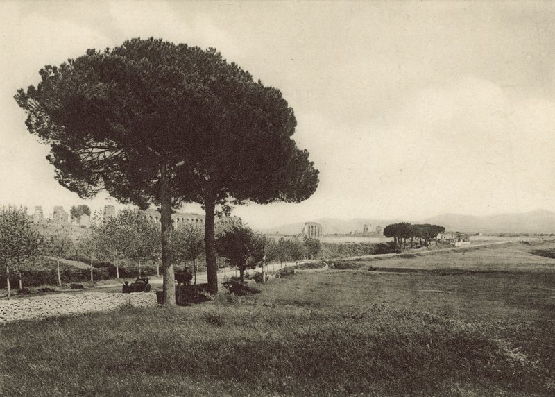 Claudius akvedukt på den nya vägen via Appia av Italian Photographer