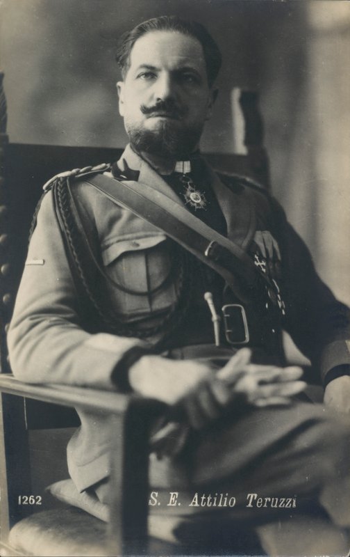 Attilio Teruzzi, minister för Italienska Afrika (svartvitt foto) av Italian Photographer