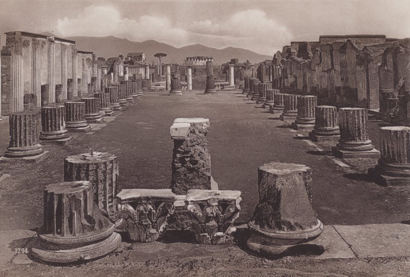 Basilica (s/v foto) av Italian Photographer