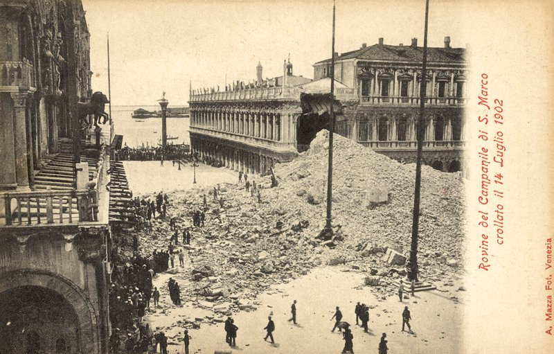 Kollaps av Campanile of San Marco, Venedig, 14 juli 1902 av Italian Photographer