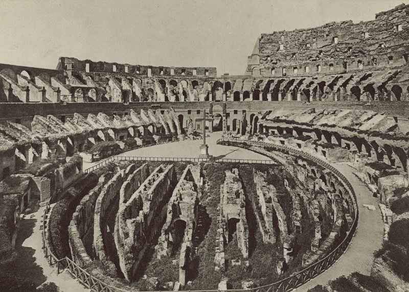 Flavian Amphitheater eller Colosseum med de nya utgrävningarna av Italian Photographer