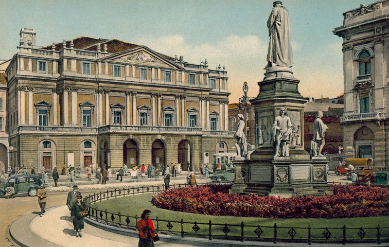 Milano / Milano: Teatro alla Scala (färgfoto) av Italian Photographer
