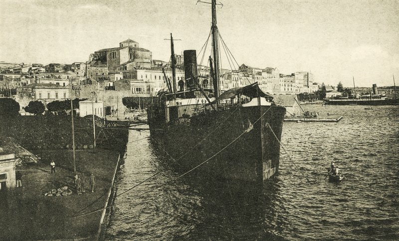 Panorama från hamnen (svartvitt foto) av Italian Photographer