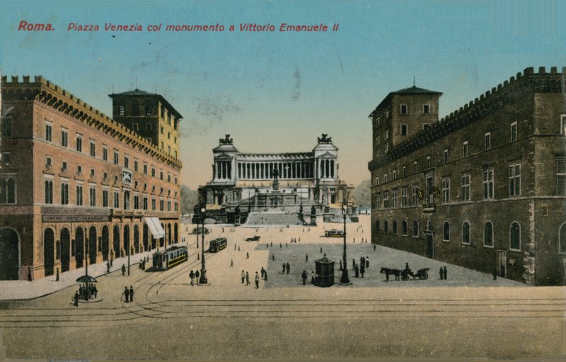 Piazza Venezia och monument till kung Victor Emmanuel II av Italien, Rom. Vykort skickat 1913. av Italian Photographer