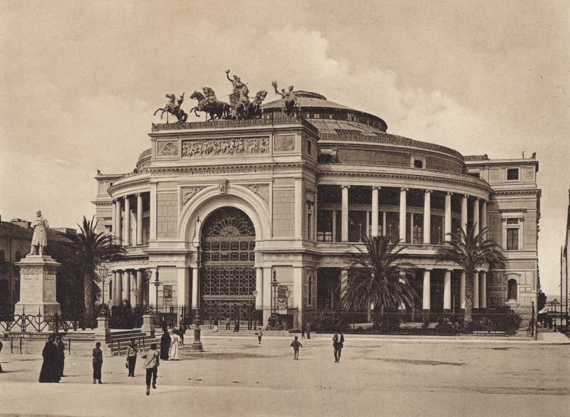 Sicilien / Sicilien: Politeama Garibaldi, Arch Damiani (svartvitt foto) av Italian Photographer