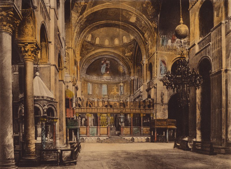 Venezia / Venedig: Insidan av kyrkan S Marco (färgfoto) av Italian Photographer