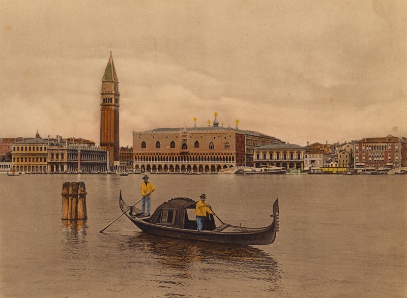 Venedig / Venedig: Panorama och gondol (färgfoto) av Italian Photographer