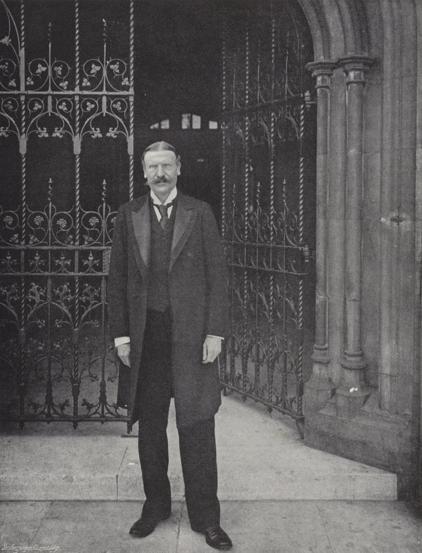 Den högra Hon. Sir A Acland Hood, Bart (s/v foto) av J. Benjamin Stone