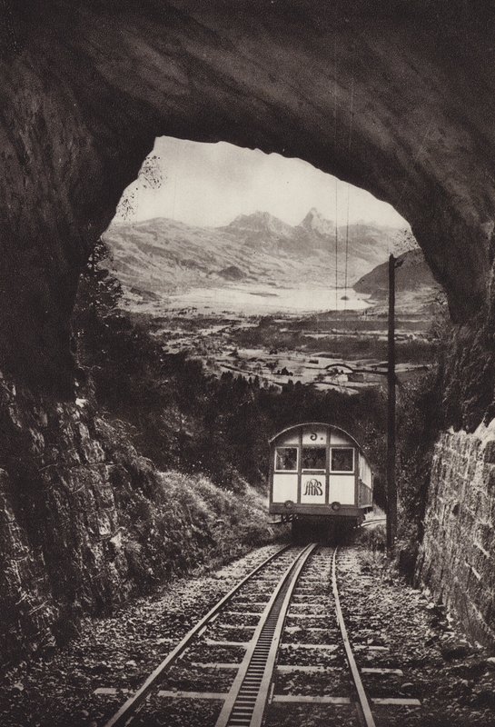 Electrische Arth Rigi Bahn (s/v foto) av Jean Gaberell