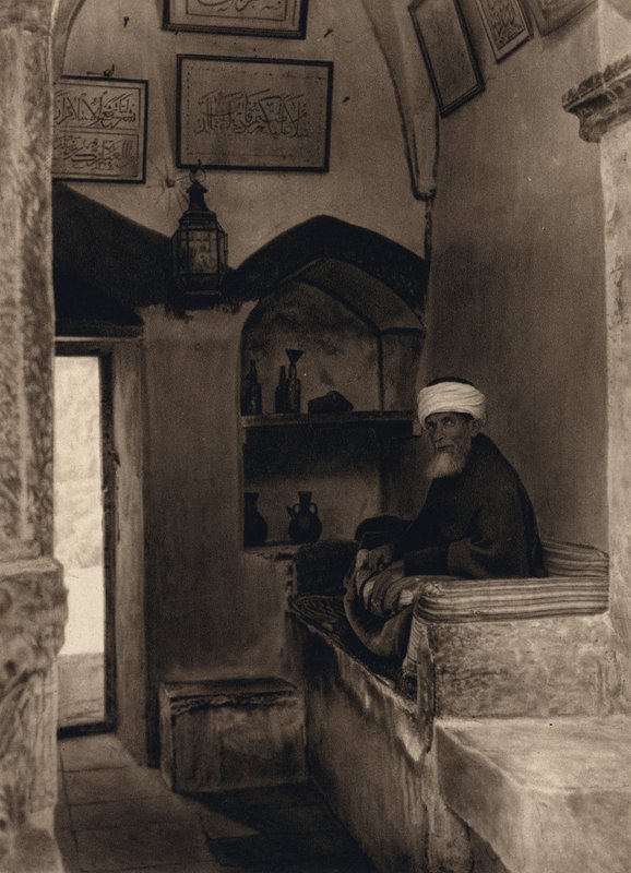 Jerusalem, moskévakt på Olivberget (s/v foto) av Karl Grober