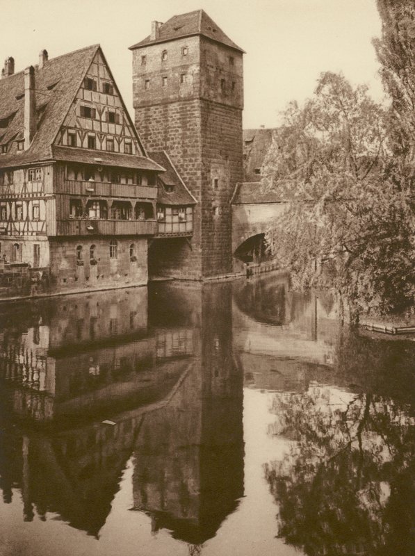 Nurnberg, Der Henkersteg; Nürnberg, "Henkersteg" (s/v foto) av Kurt Hielscher