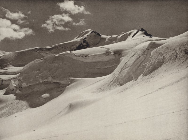Wildspitze från väster (s/v foto) av Kurt Hielscher