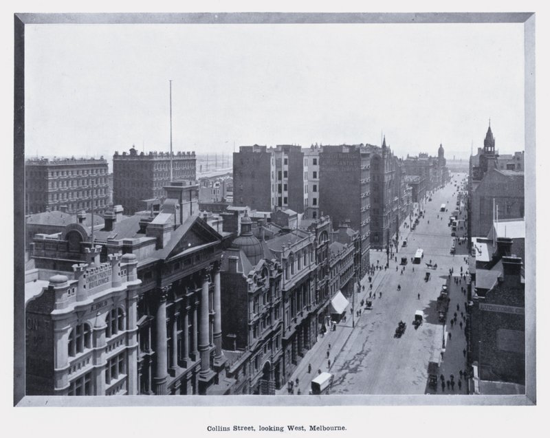 Collins Street, looking West, Melbourne (s/v foto) av Photographer Australian