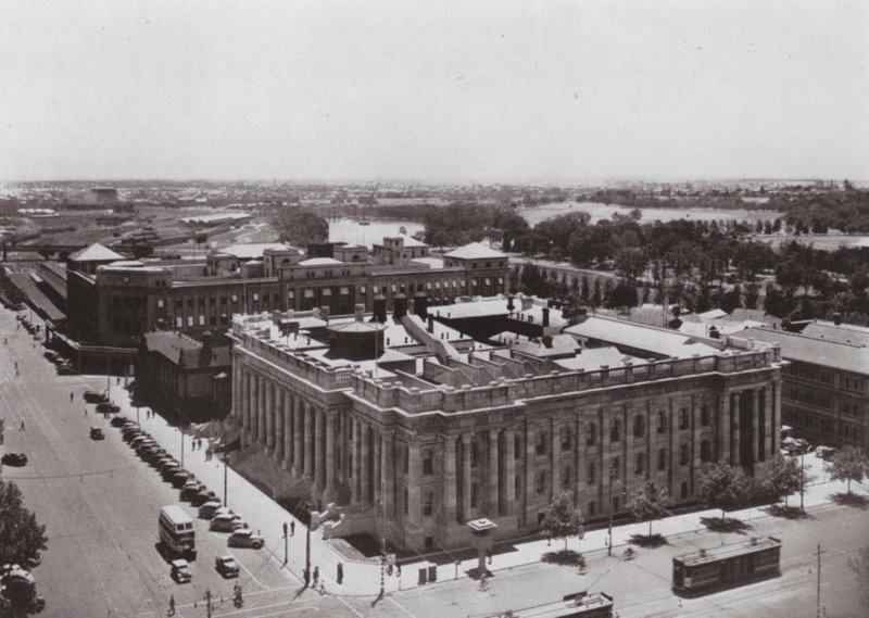 Parliament House, Adelaide, South Australia (s/v foto) av Photographer Australian