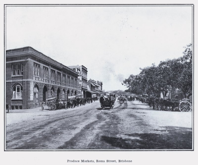Produce Markets, Roma Street, Brisbane (s/v foto) av Photographer Australian