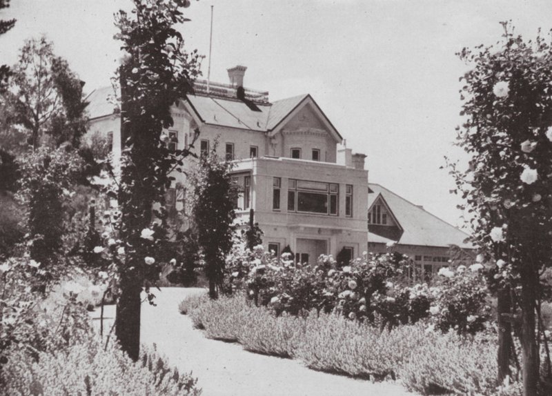 "Yarralumla," generalguvernörens residens, Canberra (s/v foto) av Photographer Australian