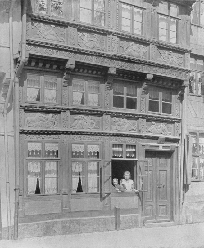 Gammalt hus, Wollenweberstrasse 61 (s/v foto) av Photographer German