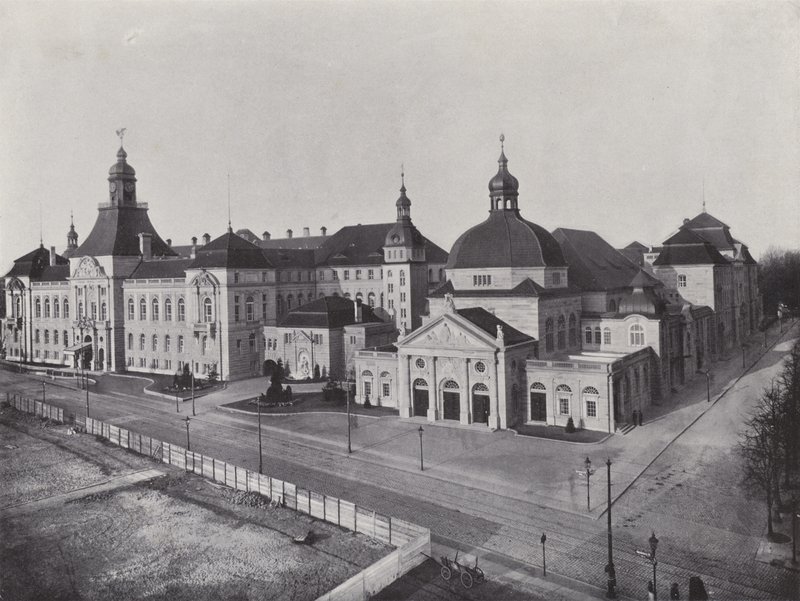 Charlottenburg, Academy of Arts and University of Music (s/v foto) av Photographer German