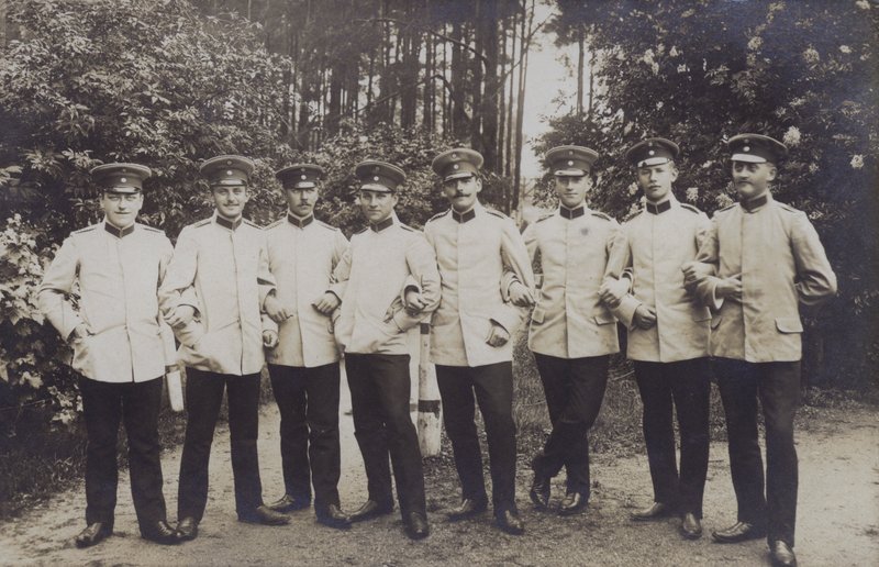 Grupp tyska arméofficerare (s/v foto) av Photographer German