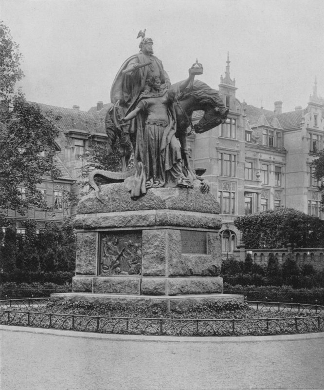 Kaiser Wilhelm Monument (s/v foto) av Photographer German