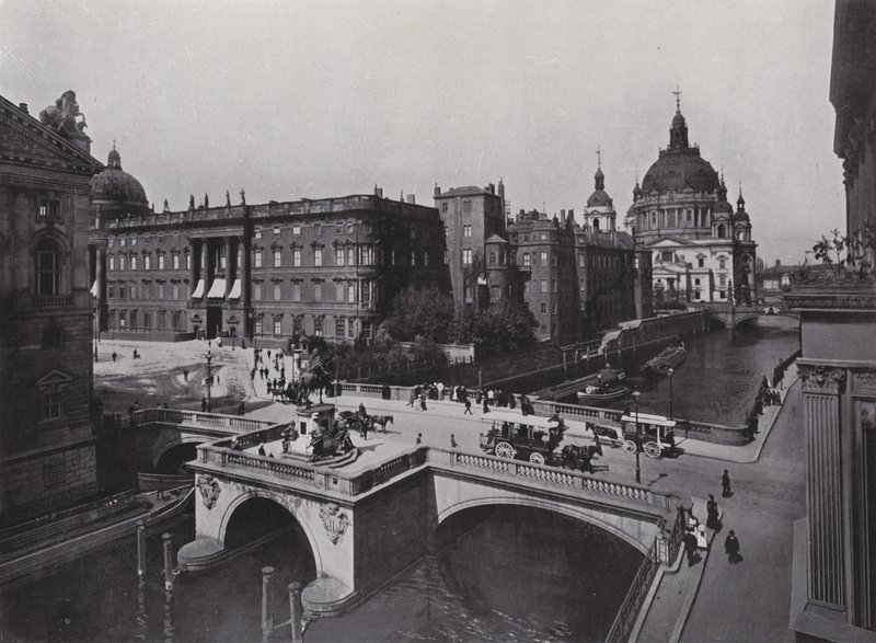 Kurfürstenbrücke (s/v foto) av Photographer German
