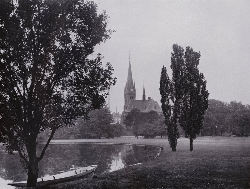 Leipzig: Johannapark med Lutherkyrkan (s/v foto) av Photographer German