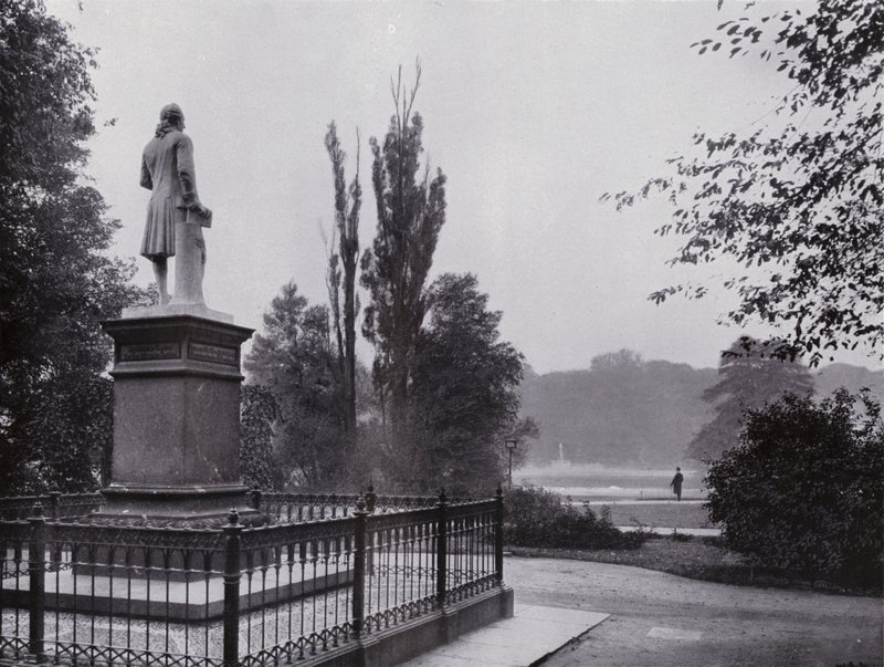 Leipzig: Rosental del med Gellert monument (s/v foto) av Photographer German