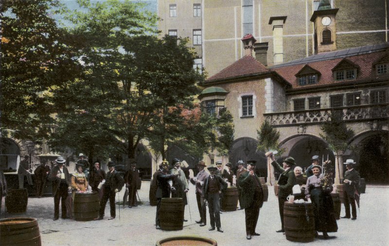 München/München: Konigl Hofbrauhaus, Hof (foto) av Photographer German