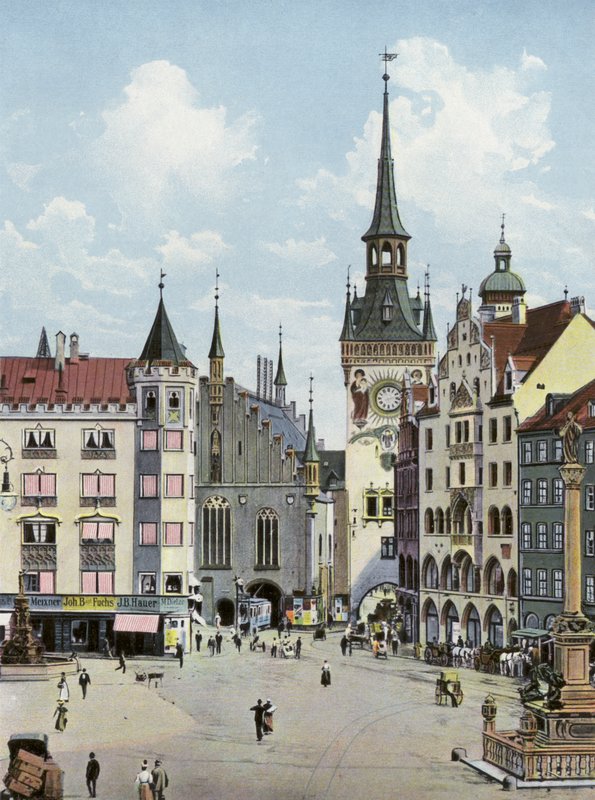München/München: Marienplatz med det gamla rådhuset (foto) av Photographer German