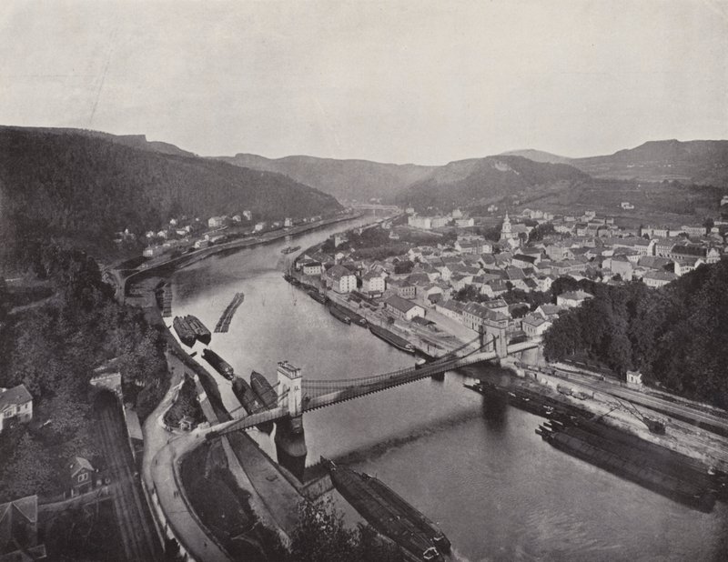 Panorama av Decin (s/v foto) av Photographer German