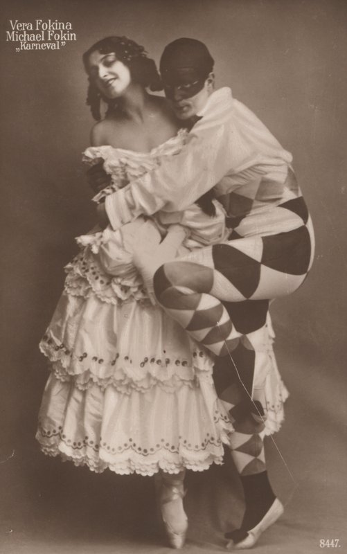 Ryska balettdansarna Vera Fokina och Michel Fokine i Carnaval, c1910 (s/v foto) av Photographer German
