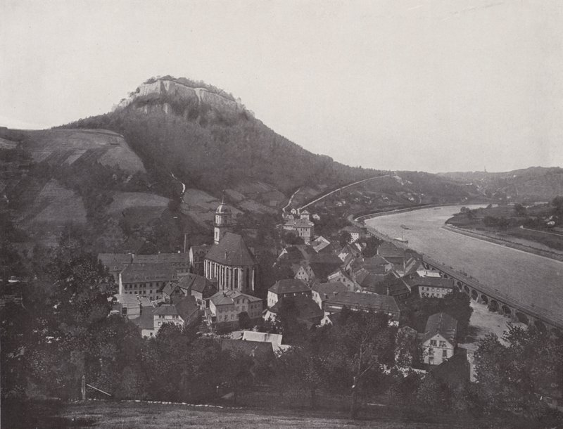 Stad och fästning Konigstein (s/v foto) av Photographer German