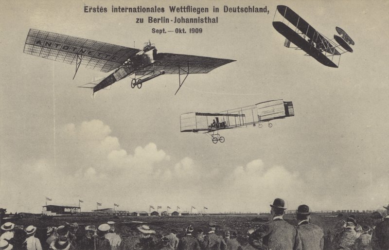 Det första internationella flygtävlingsmötet i Tyskland, Berliner Flugwoche, Berlin-Johannisthal, september - oktober 1909 (s/v foto) av Photographer German