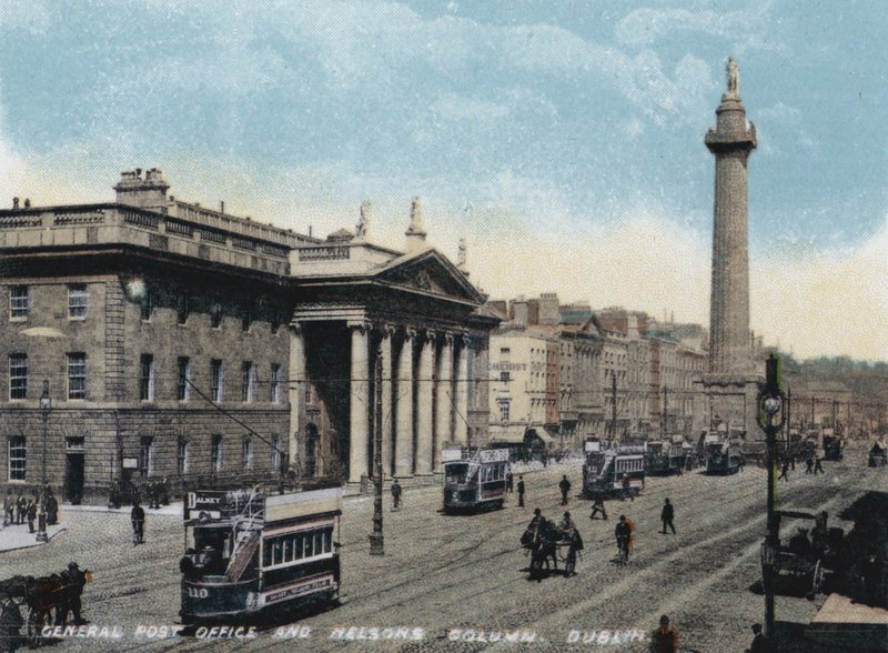 General Post Office och Nelsons Column, Dublin (färgfoto) av Photographer Irish