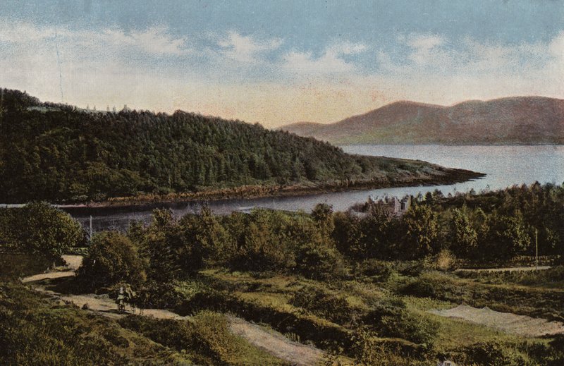 Sydirland: River Blackwater vid Kenmare, County Kerry (färgat foto) av Photographer Irish