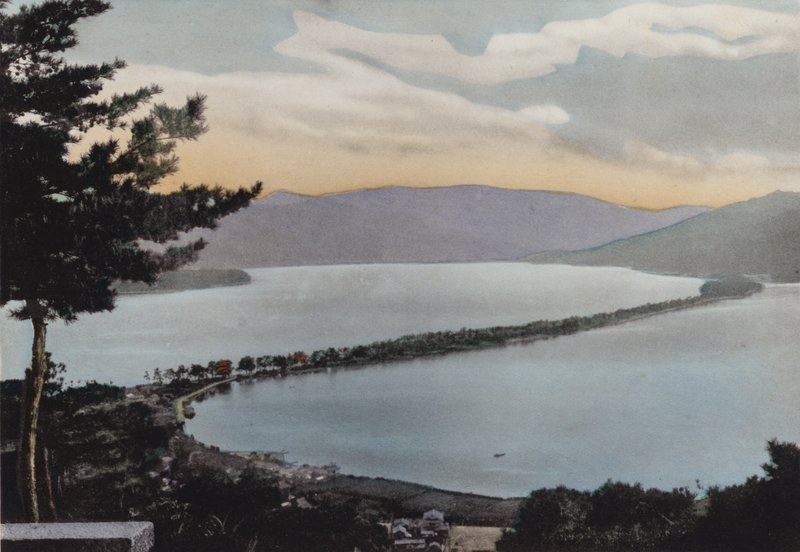 Japan, ca 1912: Amano-Hashidate en av tre mest uppmärksammade scener i Japan; Cirka 80 miles från Kyoto (foto) av Photographer Japanese
