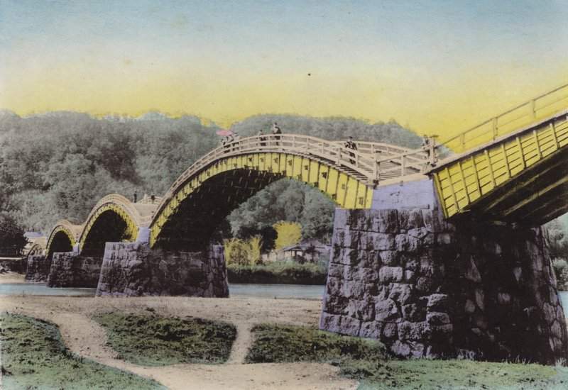 Japan, ca 1912: Kintaikyo, tänd "Bridge of Damask Gordle", noterad i Japan, Suwo-provinsen (foto) av Photographer Japanese