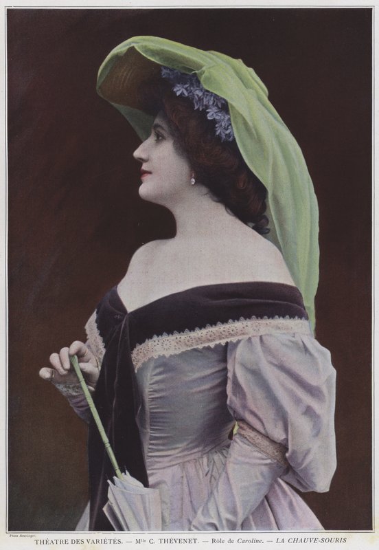 Mademoiselle Thevenet som Caroline i The Bat (färgad bild) av Reutlinger Studio