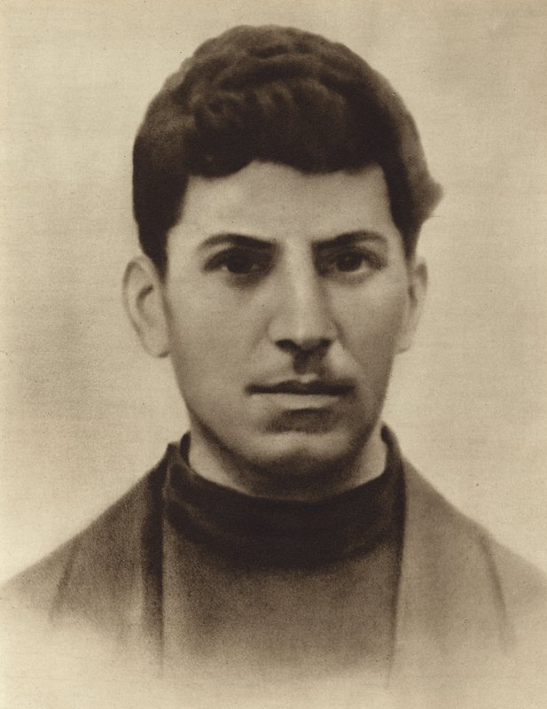 Joseph Stalin vid 17 års ålder, medan han gick på seminariet i Tbilisi, Georgien, 1896 av Russian Photographer
