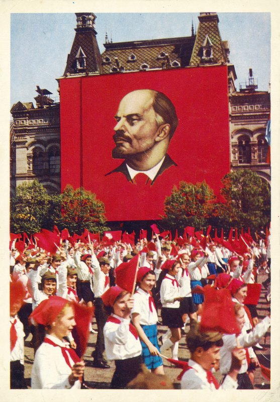 Första maj-parad på Röda torget, Moskva av Russian Photographer