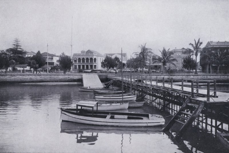 Esplanade, från Yacht Club Jetty, Durban (s/v foto) av South African Photographer