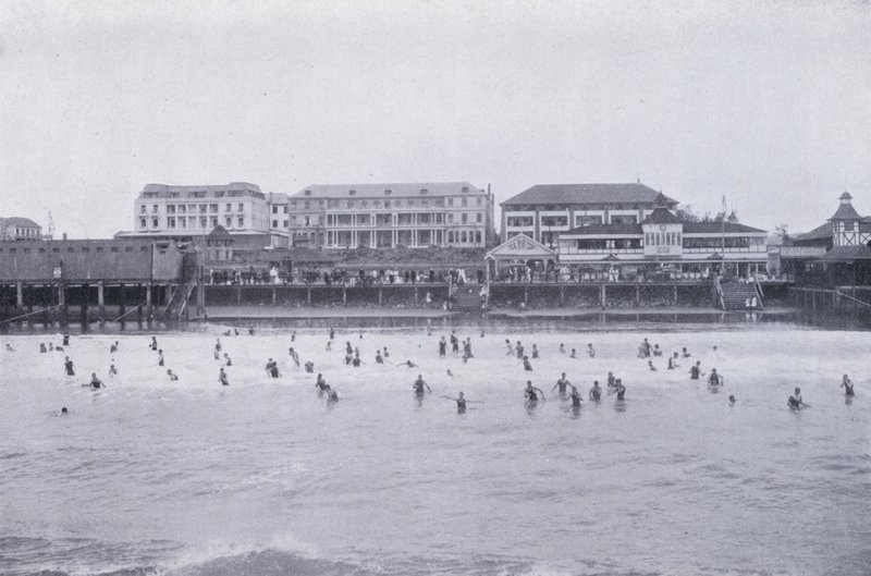Ocean Beach, Durban (s/v foto) av South African Photographer