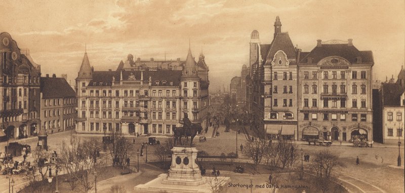 Malmo: Stortorget med Ostra Hamngatan (b/w photo) av Swedish Photographer