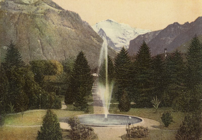 Bernese Oberland: Interlaken, Kurgarten (färgat foto) av Swiss Photographer