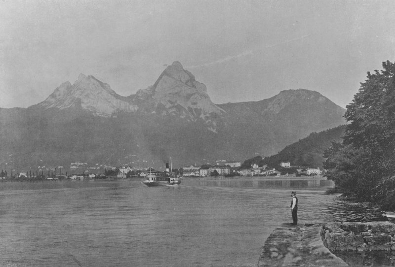 Brunnen och myten, Lac des IV Cantons (s/v foto) av Swiss Photographer