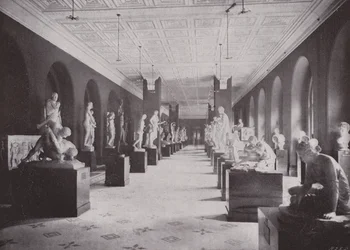 Sculpture Hall, Victoria and Albert Museum (s/h foto) swed