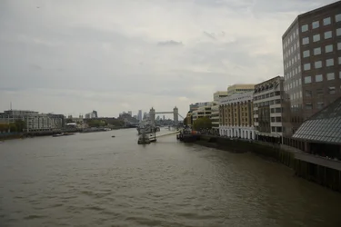 London Bridge över Themsen i hjärtat av London