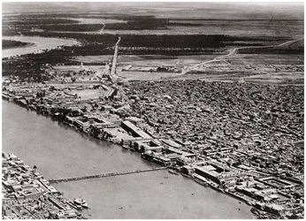 Bagdad från ett flygplan, Irak, 1925