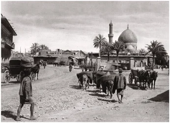 Utsikt över en gata från North Gate, Bagdad, Irak, 1925.