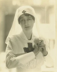 Lady Duff-Gordon som sjuksköterska (platinatryck)